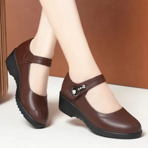 Zapatos de cuña antideslizantes con correa en el tobillo para mujer, calzado informal de oficina, cómodo, de cuero suave, boca baja, mamá, ancianos de mediana edad