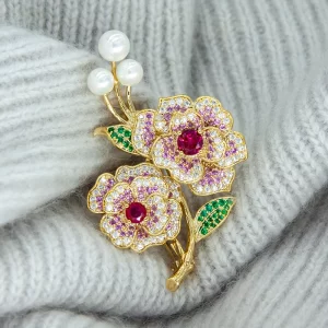 Broches de rosas de lujo para mujer, elegantes alfileres de flores de circonia cúbica, accesorios para vestido, abrigo, joyería de Navidad, regalo de boda de cristal