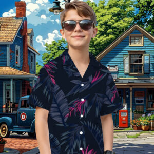 Camiseta oscura para niño con estampado de hojas de palma, diseño moderno de manga corta con patrones de hojas moradas y rosas